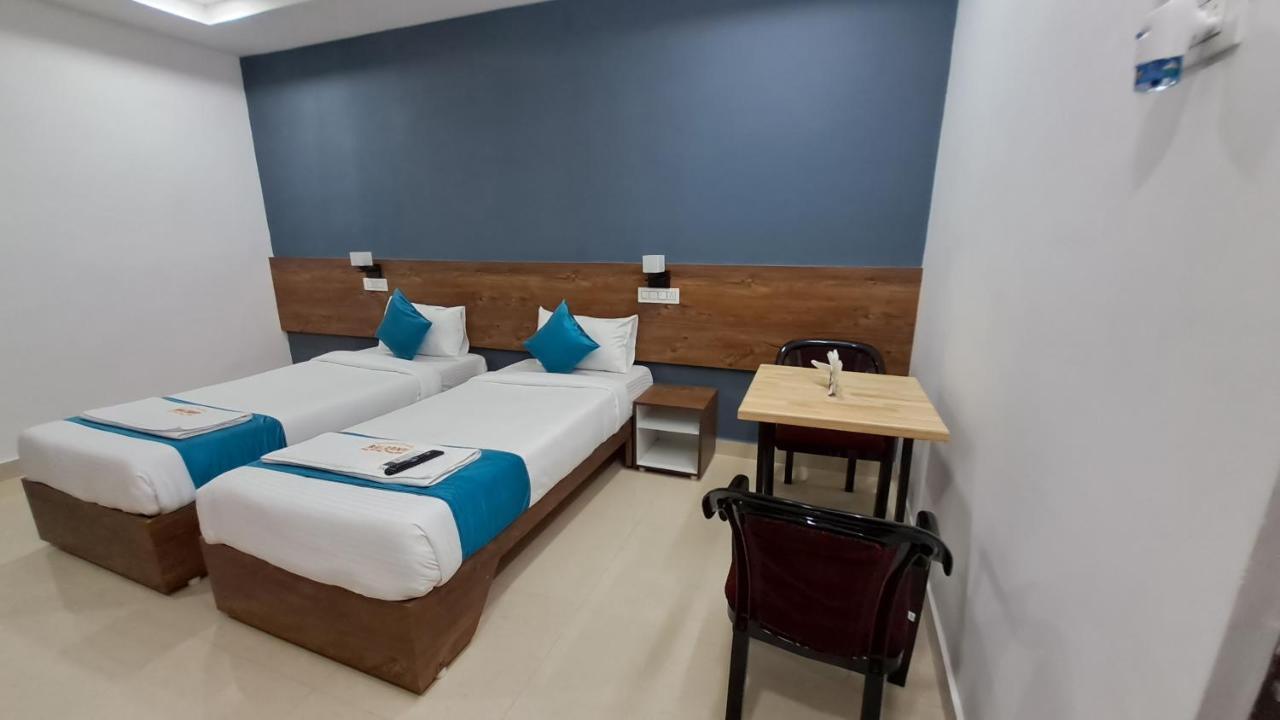 The Balcony Hotel